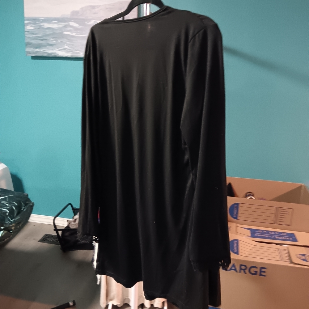 Black Button-Front Tunic - Picture 2 of 2